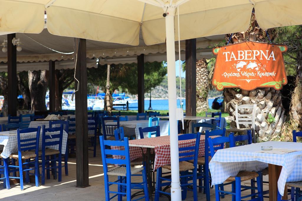 Verdelis Inn Epidaurus Екстериор снимка